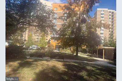 150 Monroe Street #150-302, Rockville, MD 20850 - Photo 11