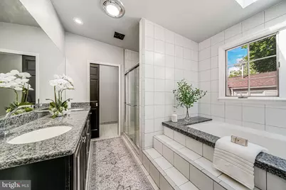 4817 Chevy Chase Boulevard, Chevy Chase, MD 20815 - Photo 31