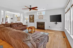 11218 Upton Dr, Kensington, MD 20895 - Photo 9