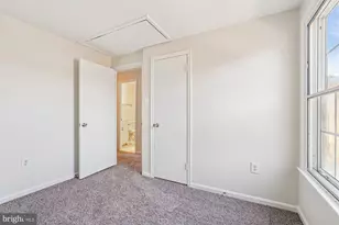 10602 Chisholm Landing Terrace, Gaithersburg, MD 20878 - Photo 11