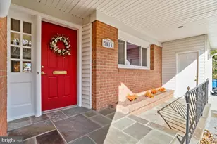 5813 Midhill St, Bethesda, MD 20817 - Photo 5