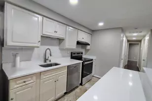 12407 Hickory Tree Way, Germantown, MD 20874 - Photo 3