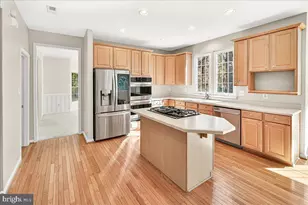 19332 Cissel Manor Dr, Poolesville, MD 20837 - Photo 25