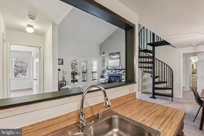 13003 Shadyside Lane #12-211, Germantown, MD 20874 - Photo 17