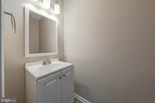 12212 Milestone Manor Ln, Germantown, MD 20876 - Photo 17