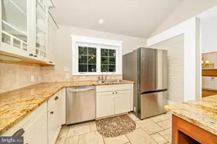 1925 Pagebrook Rd, Silver Spring, MD 20903 - Photo 13