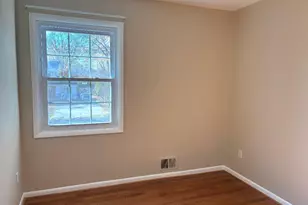 5315 Manorfield Rd, Rockville, MD 20853 - Photo 9