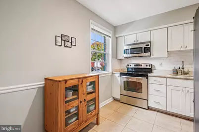 692 Azalea Drive #6-692, Rockville, MD 20850 - Photo 7