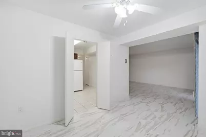 18701 Walkers Choice Road #2, Gaithersburg, MD 20886 - Photo 3