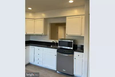 11206 White Barn Court, Gaithersburg, MD 20879 - Photo 3