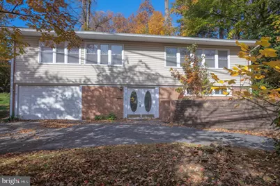 5715 Massachusetts Avenue, Bethesda, MD 20816 - Photo 3