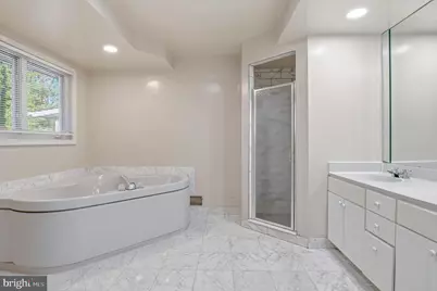 5715 Massachusetts Avenue, Bethesda, MD 20816 - Photo 49