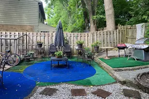 8434 Towne Crest Ct, Gaithersburg, MD 20877 - Photo 7