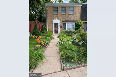 8434 Towne Crest Court, Gaithersburg, MD 20877 - Photo 1