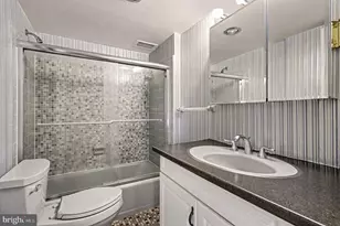 2100 Washington Ave, Silver Spring, MD 20910 - Photo 23