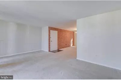 762 Quince Orchard Boulevard #101, Gaithersburg, MD 20878 - Photo 3