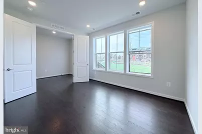 11924 Caravelle Loop, North Bethesda, MD 20852 - Photo 5