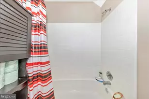 11427 Hawks Ridge Terrace, Germantown, MD 20876 - Photo 27