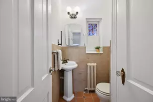 9405 Garwood St, Silver Spring, MD 20901 - Photo 11