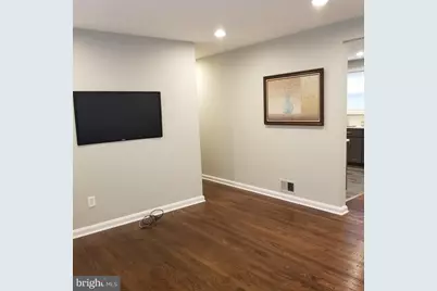 4704 Red Fox Road, Rockville, MD 20852 - Photo 3