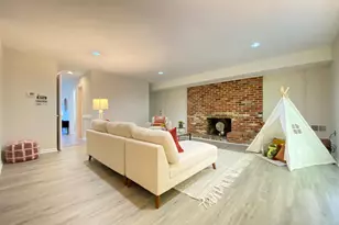 11509 Parkedge Dr, Rockville, MD 20852 - Photo 17