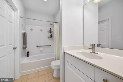 7 Granite Place #215, Gaithersburg, MD 20878 - Photo 5