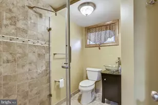 6403 Tone Dr, Bethesda, MD 20817 - Photo 25