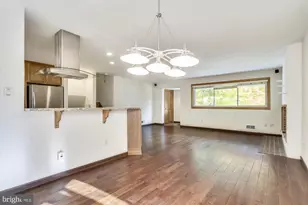 6403 Tone Dr, Bethesda, MD 20817 - Photo 37