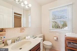 5709 Foggy Ln, Rockville, MD 20855 - Photo 39