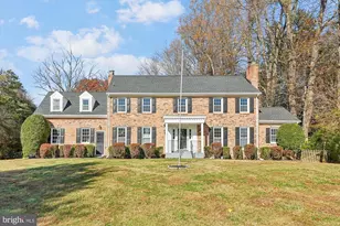 5709 Foggy Ln, Rockville, MD 20855 - Photo 5