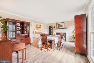 5709 Foggy Ln, Rockville, MD 20855 - Photo 13