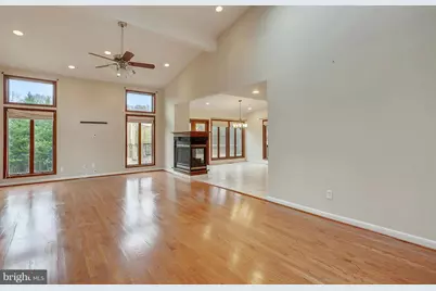 9801 Clydesdale, Potomac, MD 20854 - Photo 15