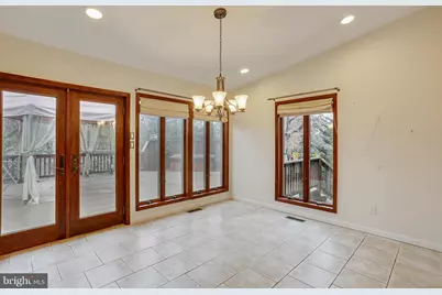 9801 Clydesdale, Potomac, MD 20854 - Photo 23