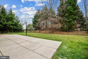 14212 Schaeffer Rd, Germantown, MD 20874 - Photo 57