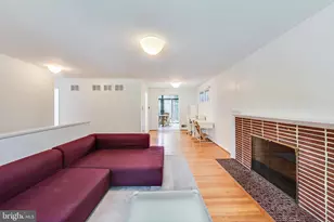 6515 E Halbert Rd, Bethesda, MD 20817 - Photo 9