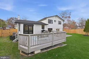 9803 De Paul Dr, Bethesda, MD 20817 - Photo 35