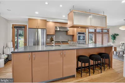 6104 Robinwood Road, Bethesda, MD 20817 - Photo 9