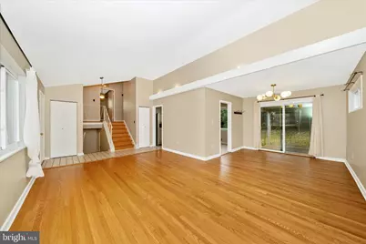 3906 Montrose Driveway, Chevy Chase, MD 20815 - Photo 5