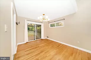 3906 Montrose Driveway, Chevy Chase, MD 20815 - Photo 9