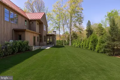 7027 Longwood Drive, Bethesda, MD 20817 - Photo 37