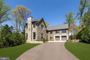 7027 Longwood Dr, Bethesda, MD 20817 - Photo 41