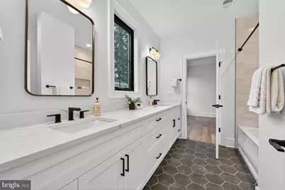 4812 Chevy Chase Boulevard, Chevy Chase, MD 20815 - Photo 37