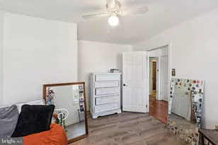 8124 Seneca View Dr, Gaithersburg, MD 20882 - Photo 11