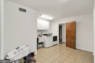 16520 Grande Vista Dr, Rockville, MD 20855 - Photo 13