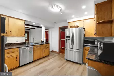 16520 Grande Vista Drive, Rockville, MD 20855 - Photo 7