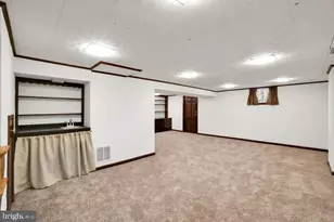 16520 Grande Vista Dr, Rockville, MD 20855 - Photo 21