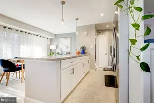 5202 Crossfield Ct, Rockville, MD 20852 - Photo 9