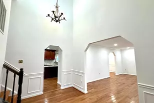 13643 Spinning Wheel Dr, Germantown, MD 20874 - Photo 9