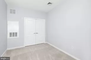 8045 Newell St, Silver Spring, MD 20910 - Photo 13