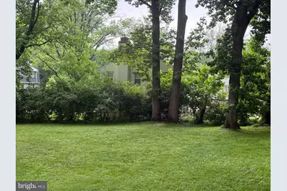 3809 Kenilworth Driveway, Chevy Chase, MD 20815 - Photo 7